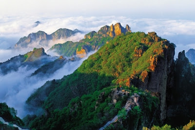 เขาซงซาน (Mount Song: Song Shan) @ www.chinatours.de