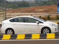 Performa & Konsumsi BBM Toyota Prius Gen-3