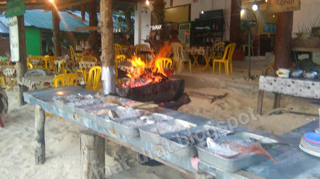 Tempat Makan Murah di Coral Bay Pulau Perhentian Terengganu