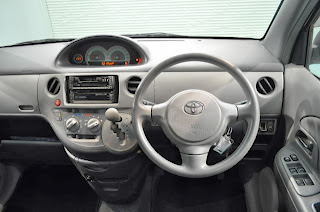 2004 Toyota Sienta for Malawi to Dar es salaam