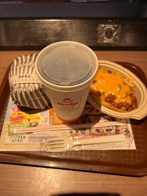 ウェンディーズバーガーUSAトリプル ¥1,010 (@ ファーストキッチン・ウェンディーズ - @fk_pr in 港区, 東京都)