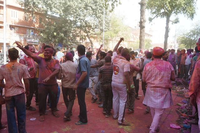 Kemeriahan Festival Holi di Jaipur, India