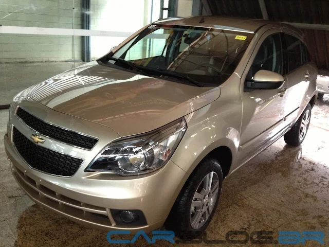 carro Agile Chevrolet Automático 2013