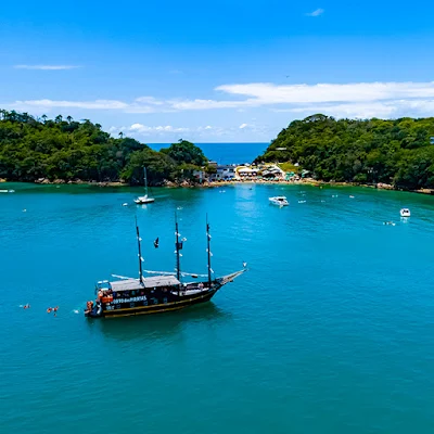 praia da sepultura bombinhas