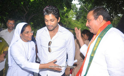 Allu Arjun at No Child Labour Event stills