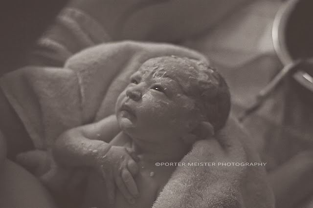 home birth water birth birth photography