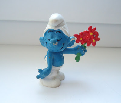 SMURF - RED FLOWER 'LOVER' - PEYO - Schleich W. Germany