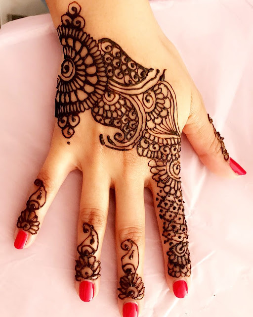 111 Inspiring Mehndi Designs For Kids To Try In 2019 Bling Sparkle