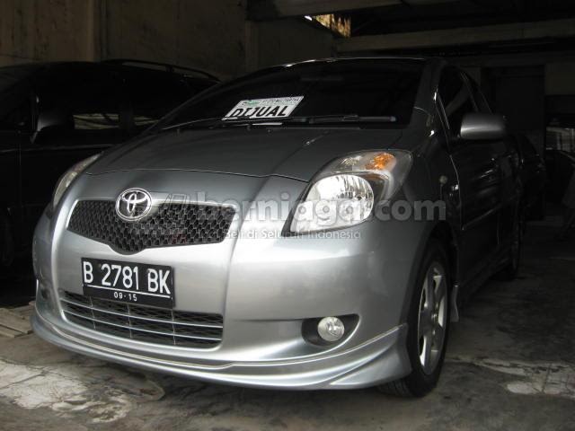 Mobil Bekas: Di Jual Toyota YARIS 2006 Rp 137 000 000