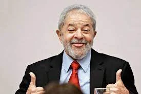 Ilustração : Lula quer salvar a Floresta Amazônica?!! Dá para acreditar?!!!