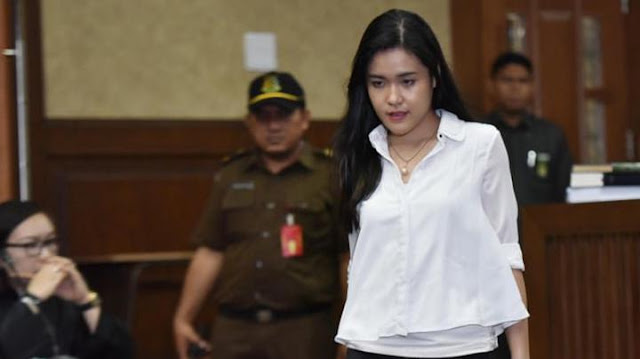 Publik Kembali Dibuat Penasaran Kasus Pembun*han dengan Kopi Sianida, Kalau Jessica Wongso Ingin Bebas, Hotmas Paris Ungkap Caranya....