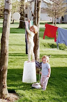 airdrying, clotheslines