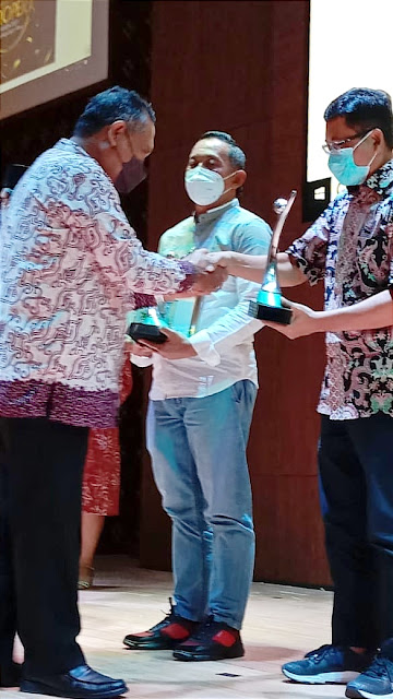 Raih Proper Hijau dari KLHK, Pemprov Kepri Berikan Penghargaan kepada Unit Metalurgi Kundur PT Timah Tbk
