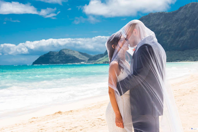 Oahu wedding photographers