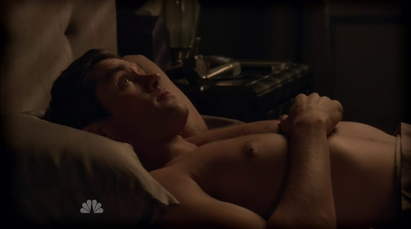 Neal Bledsoe and Christian Borle Shirtless in Smash s1e05