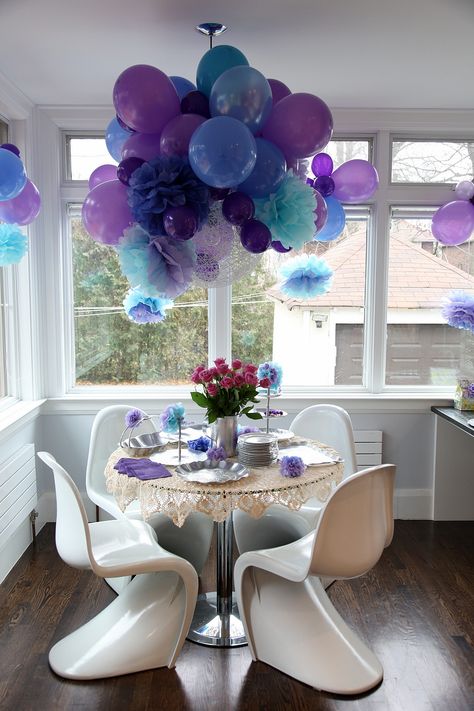 balloon chandelier tutorial for parties