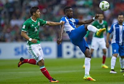 En su partido más reciente Honduras empató a cero goles con México en el Estadio Azteca, lo que le permitió clasificar a la Hexagonal Final de las Eliminatorias Concacaf Rusia 2018