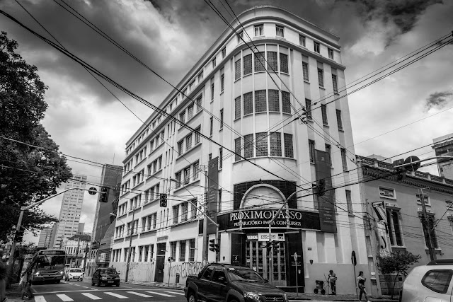 Edifício localizado na Rua Xv de Novembro, 904, Curitiba