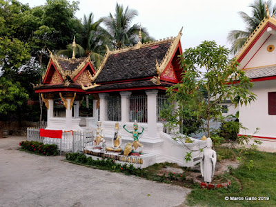 TEMPLOS DE LUANG PRABANG, LAOS