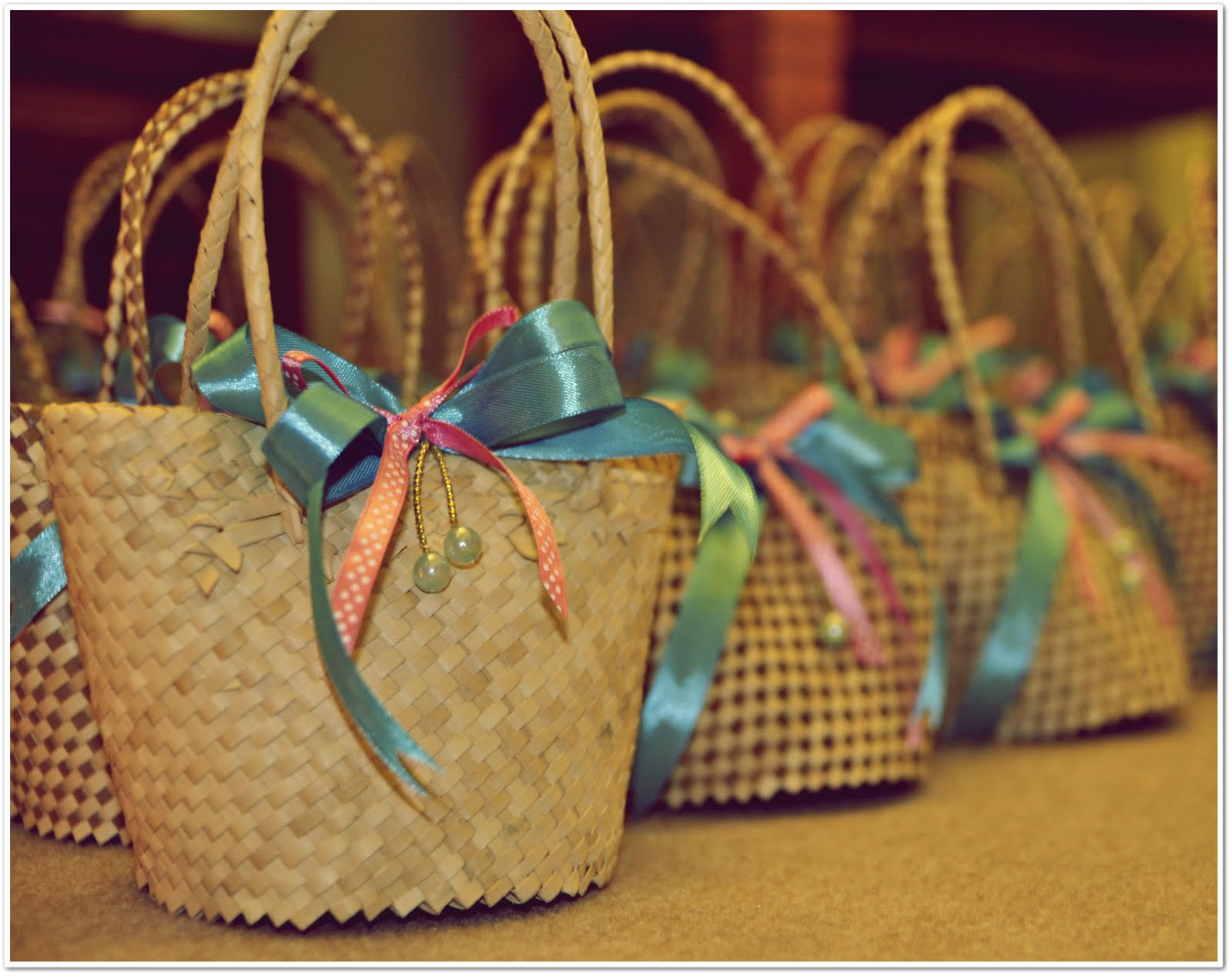 Wedding Door Gifts Our Wedding Tales Mimie Adam Wedding Door Gifts Our Wedding Tales Mimie Adam