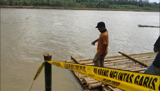 Polisi Identifikasi Mayat Tanpa Identitas Berseragam Sepakbola yang Ditemukan Mengambang di Sungai Ciujung