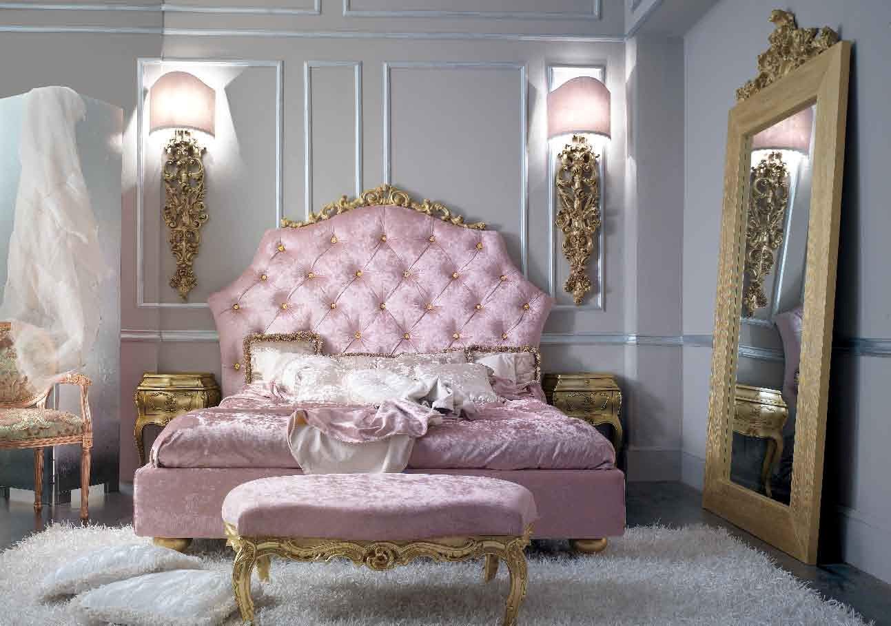Antique  Italian Classic Furniture: Italian Classic Furniture VS French Classic Furniture