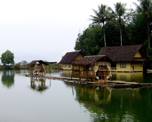 Kampung Sampireun, Garut, Jawa Barat