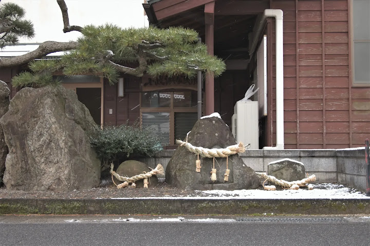 鳥取県西部のサイノカミ、小波浜の双体道祖神