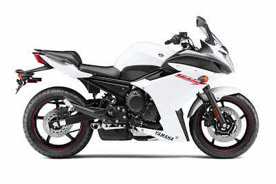 2012 Yamaha FZ6R New White Color Photo