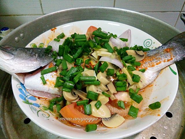 Ikan Siakap Kukus Tomyam