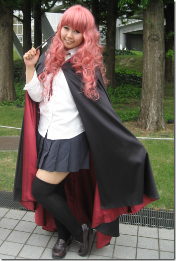 unknown cosplay 70 from comiket 2010 - zero no tsukaima / the familiar of zero cosplay - louise françoise le blanc de la vallière