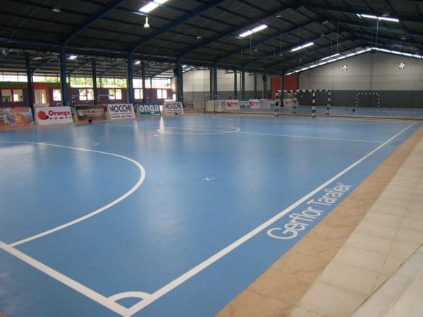 Harga Lantai Vinyl Futsal Per Meter - Murah dan Tahan Lama