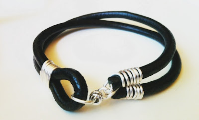 black wire bracelet men