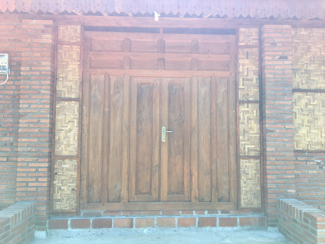 pintu gebyok kayu jati lawas