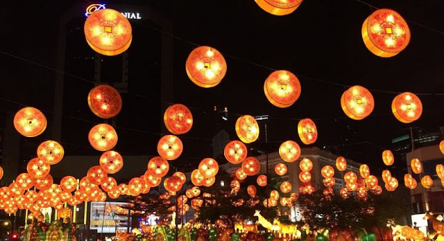 Lantern Festival by Yip Yew Chong in Chinatown Singapore