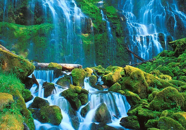 Beautiful 3D Nature WaterFall HD Wallpaper Free