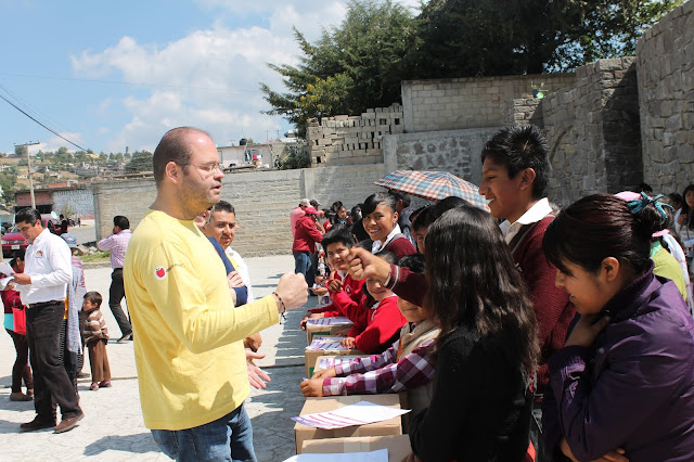 Fundación OFEM, Oliver Fernández Mena