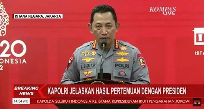 Viral Tangan Kapolri Listyo Sigit Bergetar Usai Temui Presiden Jokowi, Netizen: Makan Pak, Takut GERD!