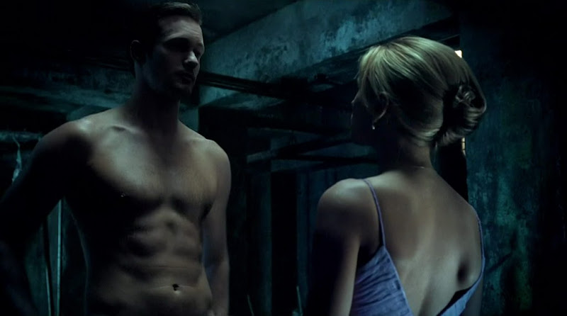 Alexander Skarsgard Shirtless on True Blood s3e01