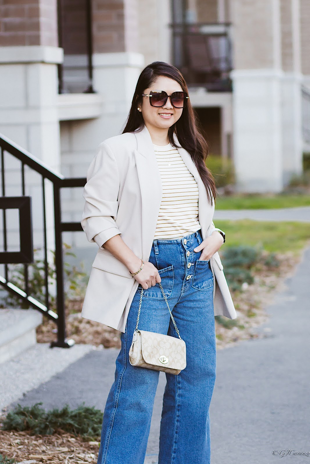 Zara Buttoned Jeans | Zara Oversize Blazer | Zara Stripe Top | Vince Camuto Pointed Toe Booties | Coach Bag | Petite Fashion | Office Look