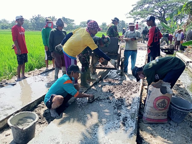 Partsisipasi warga Majasto luar biasa, Babinsa Optimis pengerjaan Pembuatan Rabat Beton segera selesai sesuai target waktu 