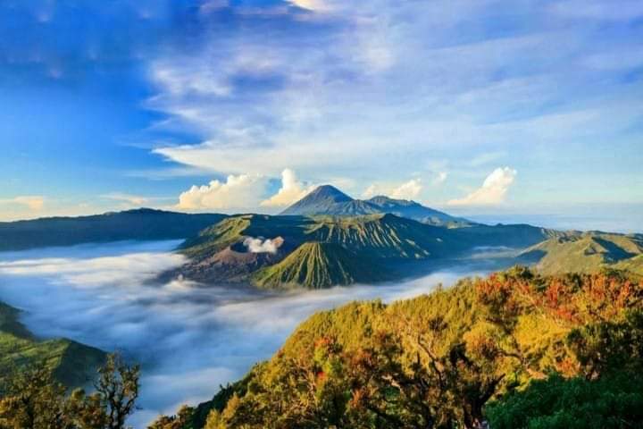 Paket Wisata Bromo Ijen Tumpak Sewu