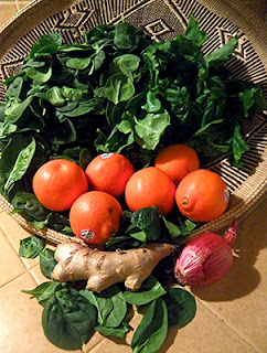 Arugula and Spinach with Tangerines, Ginger, and Onion