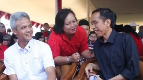 Jokowi Sebut Mungkin yang Dicalonkan 2024 Hadir di Rakernas, Projo Teriak Nama Ganjar