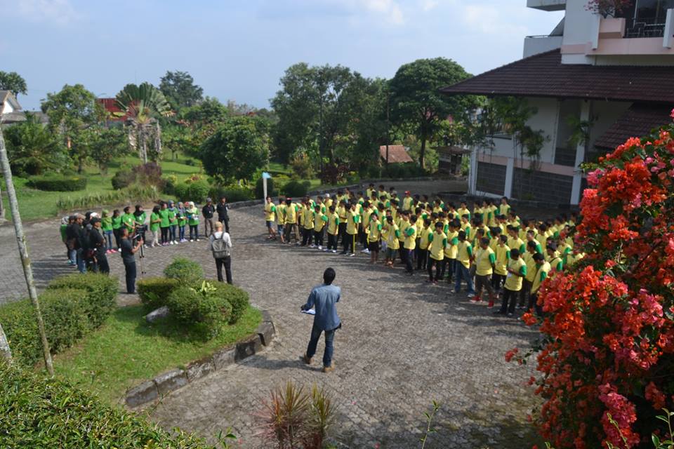 Outbound bersama PT HM Sampoerna