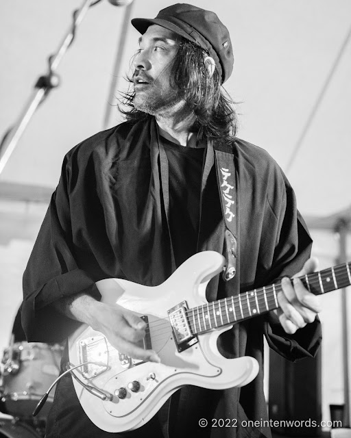 TEKE::TEKE at Hillside Festival on July 23, 2022 Photo by John Ordean at One In Ten Words oneintenwords.com toronto indie alternative live music blog concert photography pictures photos nikon d750 camera yyz photographer