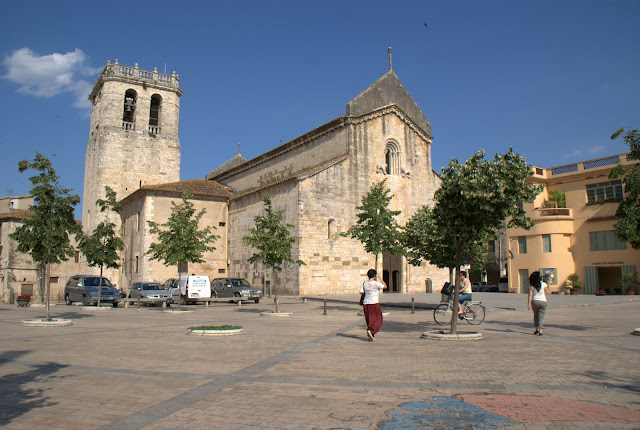 plaza-de-besalú