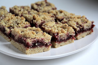 Healthified Berry Oatmeal Bars Utah Deal Diva healthy snacks treats dessert