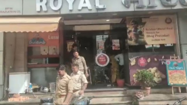 Vrindavan: वॉशरूम में क्या हो रहा था? टूरिस्ट फैमिली की 5 साल की बेटी से ऐसी हरकत कि सब दहल उठे! कर्मचारी की गंदी हरकत का सच आया सामने