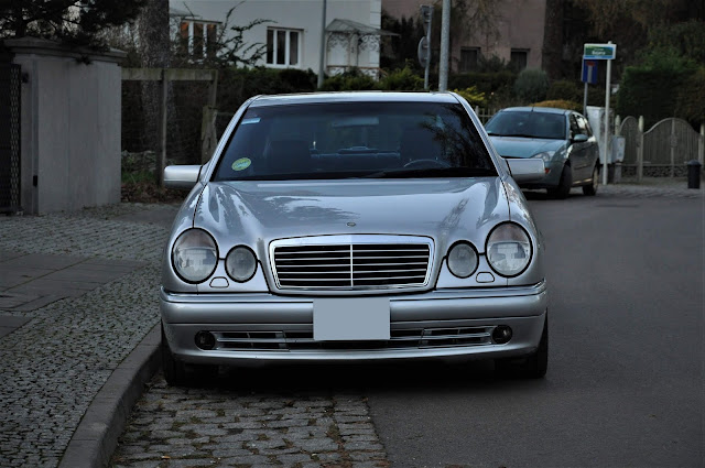 Mercedes Benz W210 E55 AMG